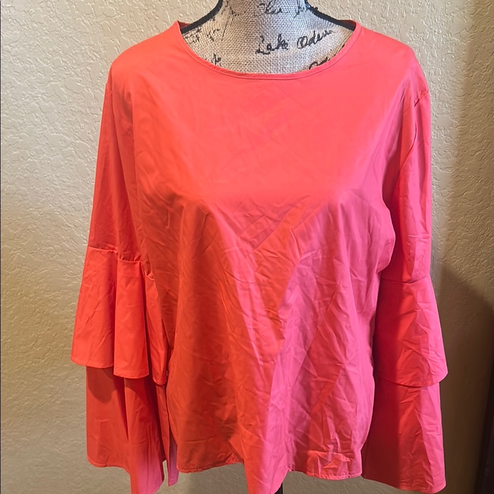 L&B ruffled, long sleeve, peach top, XL, like new | offer in description